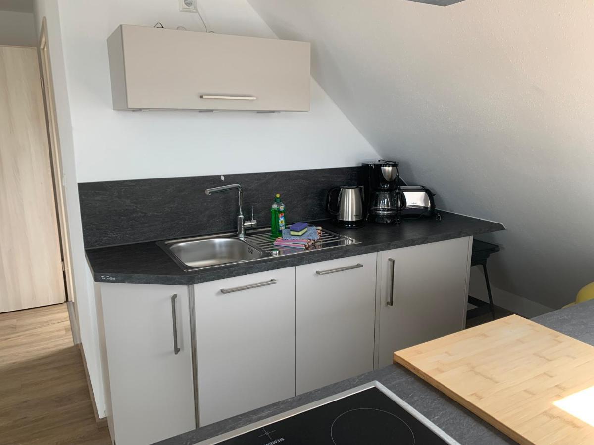 Sonniges 4 **** Dg-Apartment Mit Aufzug+Seeblick Плайнфелд Екстериор снимка